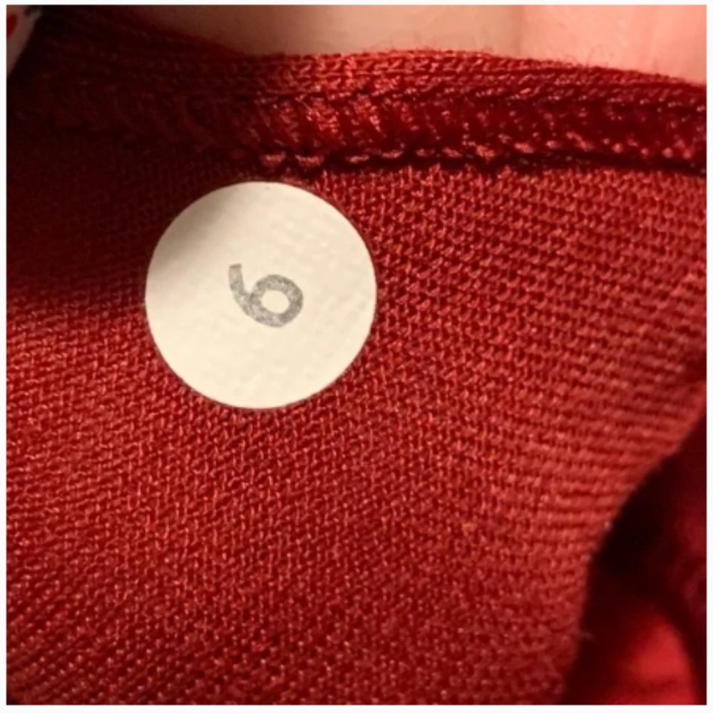 Lululemon, Venus Tank-Red - Picture 6 of 9